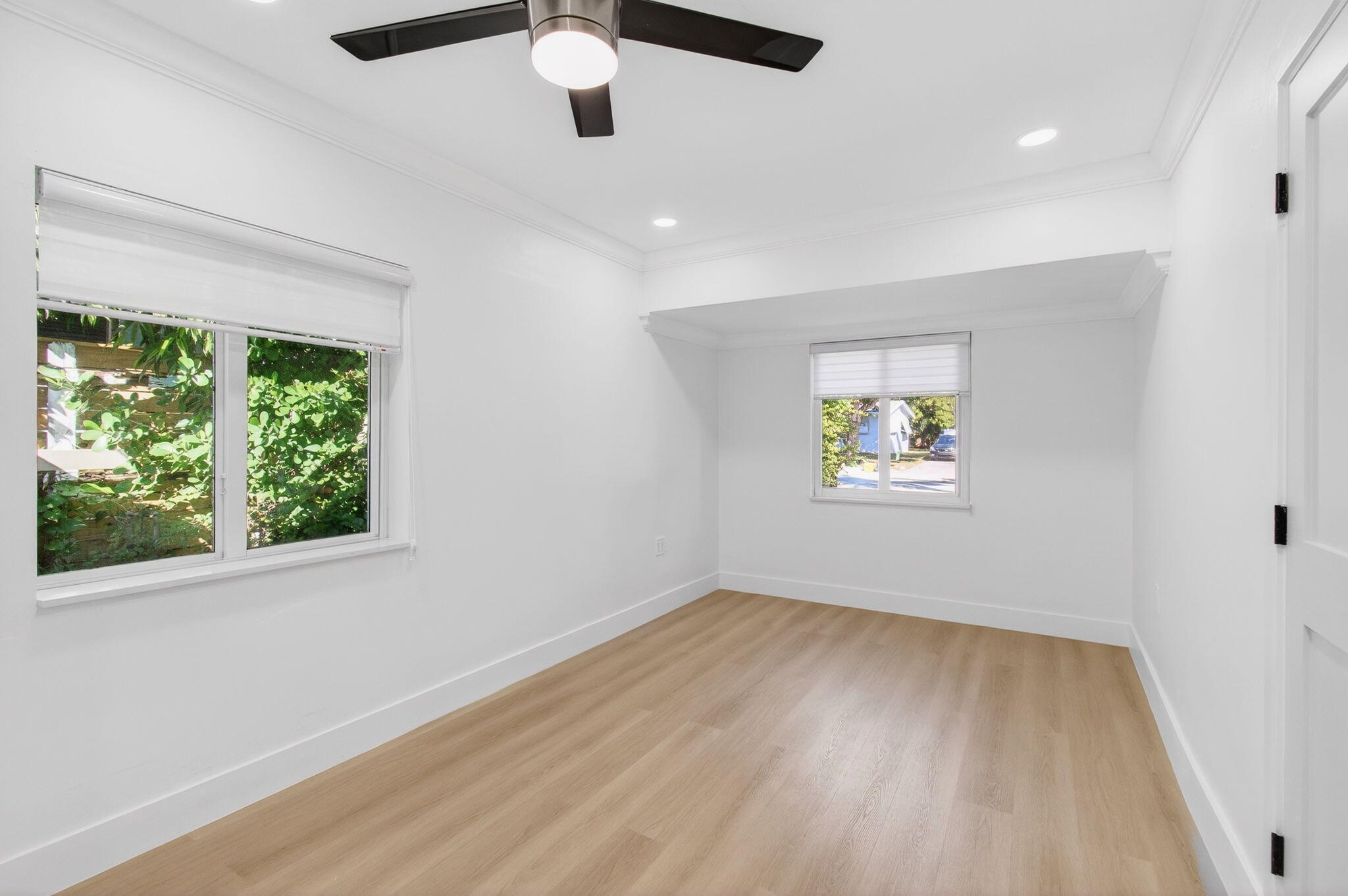 BOCA RATONE HGHTS - Residential