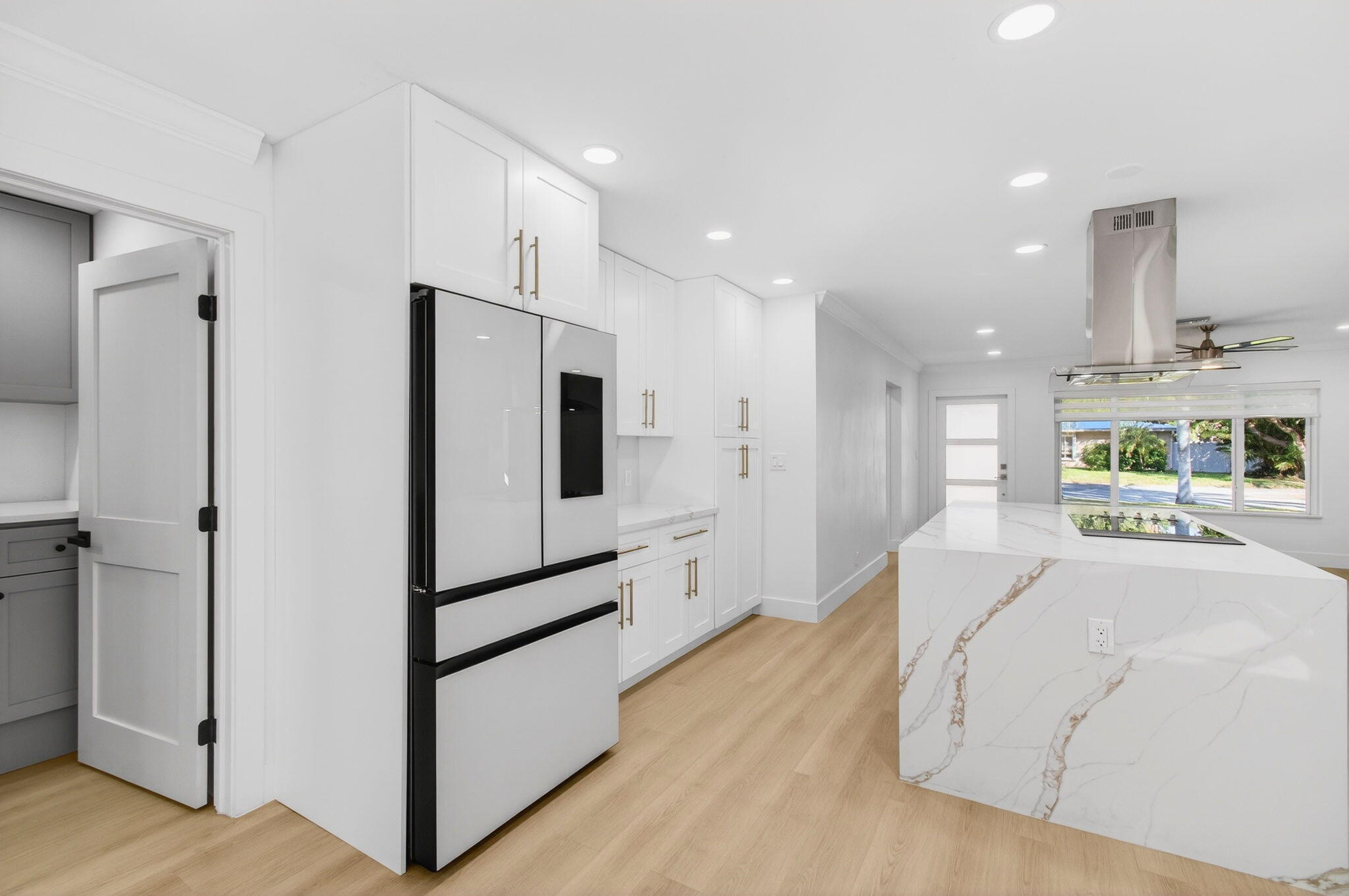 BOCA RATONE HGHTS - Residential