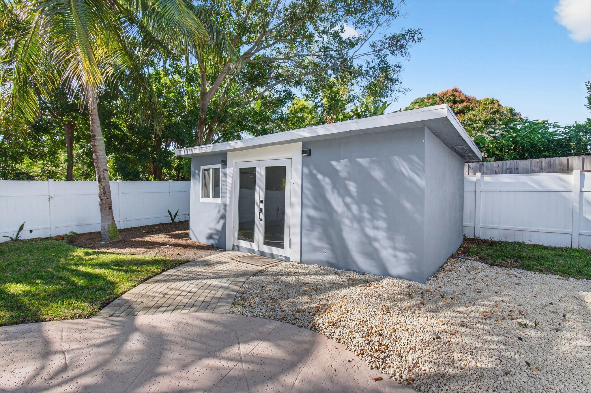 BOCA RATONE HGHTS - Residential