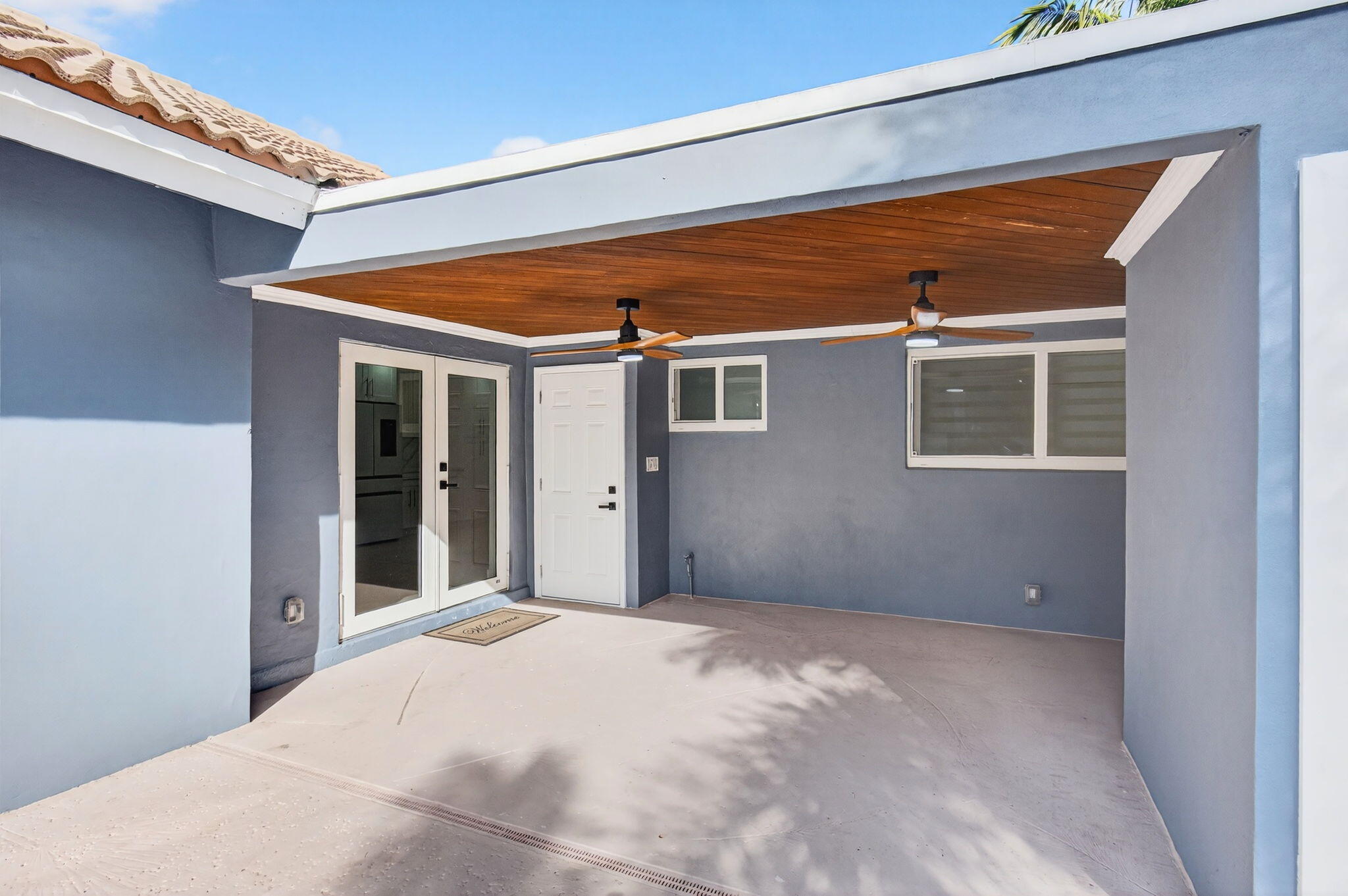 BOCA RATONE HGHTS - Residential