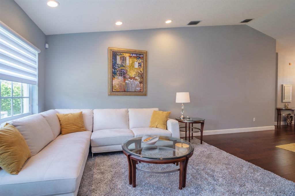 ST TROPEZ AT BOCA GOLF VILLAS CONDO - Residential