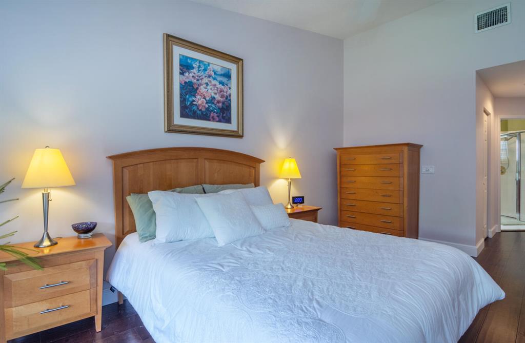 ST TROPEZ AT BOCA GOLF VILLAS CONDO - Residential