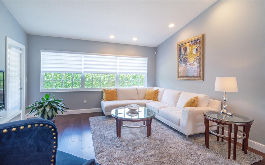 ST TROPEZ AT BOCA GOLF VILLAS CONDO - Residential