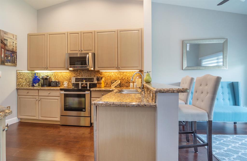 ST TROPEZ AT BOCA GOLF VILLAS CONDO - Residential