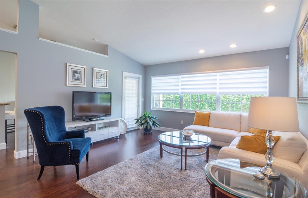 ST TROPEZ AT BOCA GOLF VILLAS CONDO - Residential