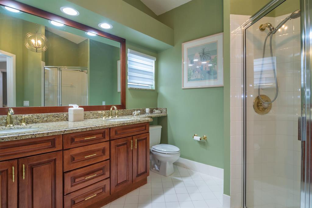 ST TROPEZ AT BOCA GOLF VILLAS CONDO - Residential