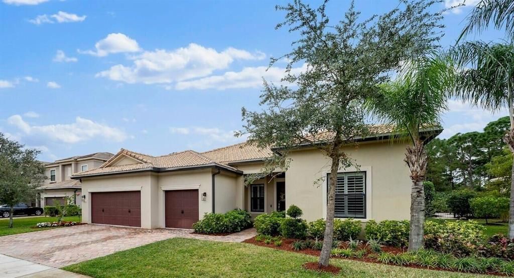 Photo of 4393 SW Gossamer Circle, Palm City, FL 34990 (MLS # R10769438)