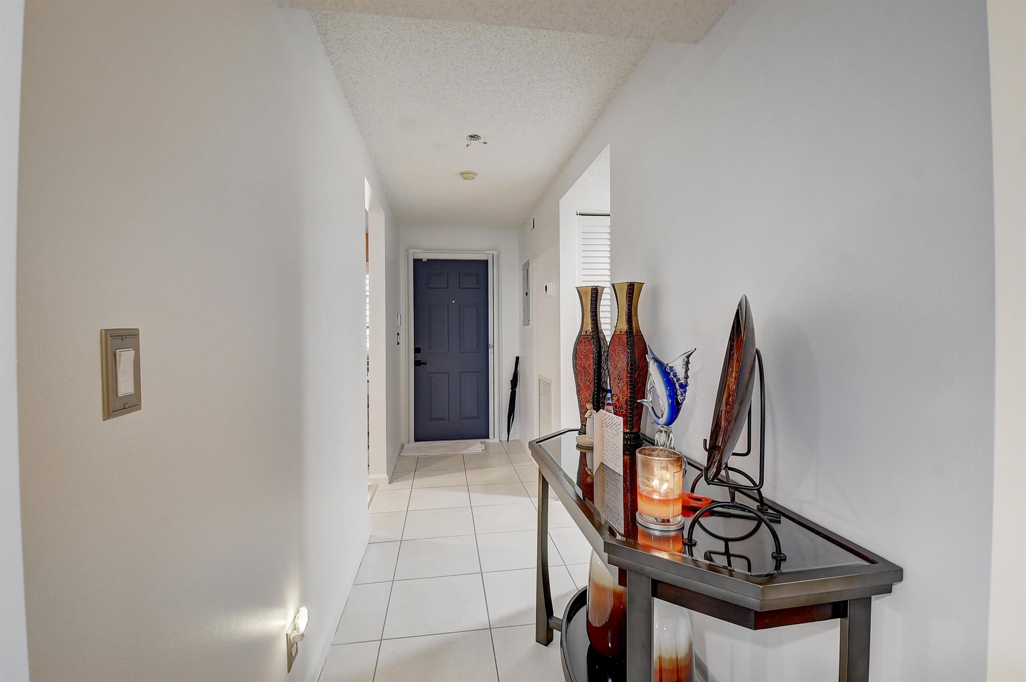 9692 Sills Drive E 103