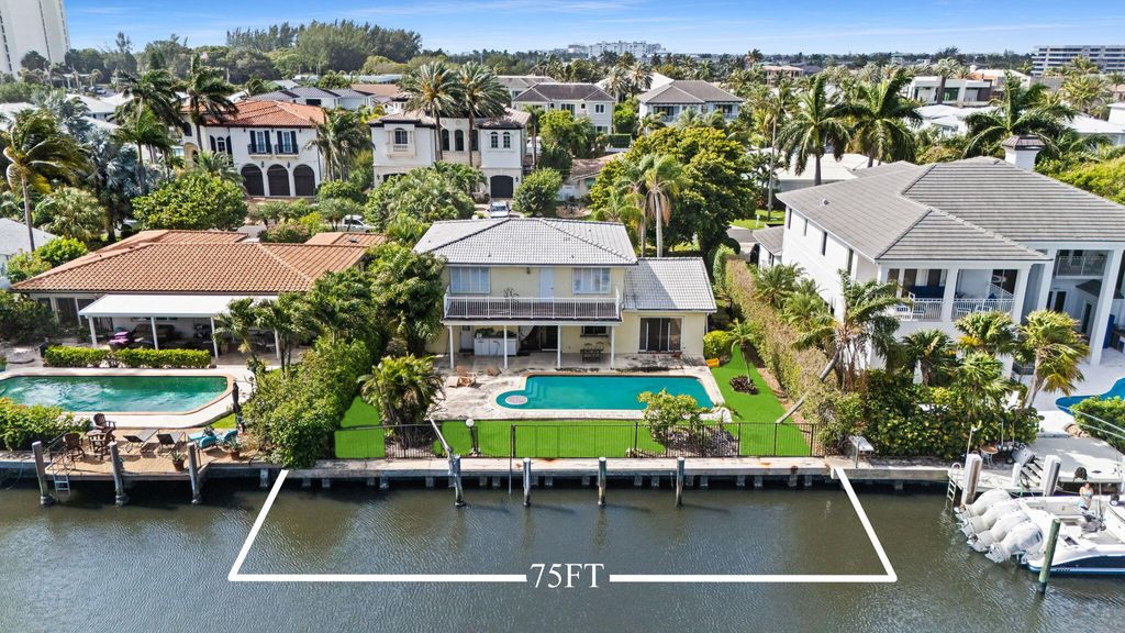 Photo of 1027 Lewis Cove, Delray Beach, FL 33483 (MLS # B26019214)