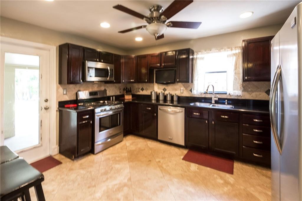Coram Gardens 34-37 B - Residential