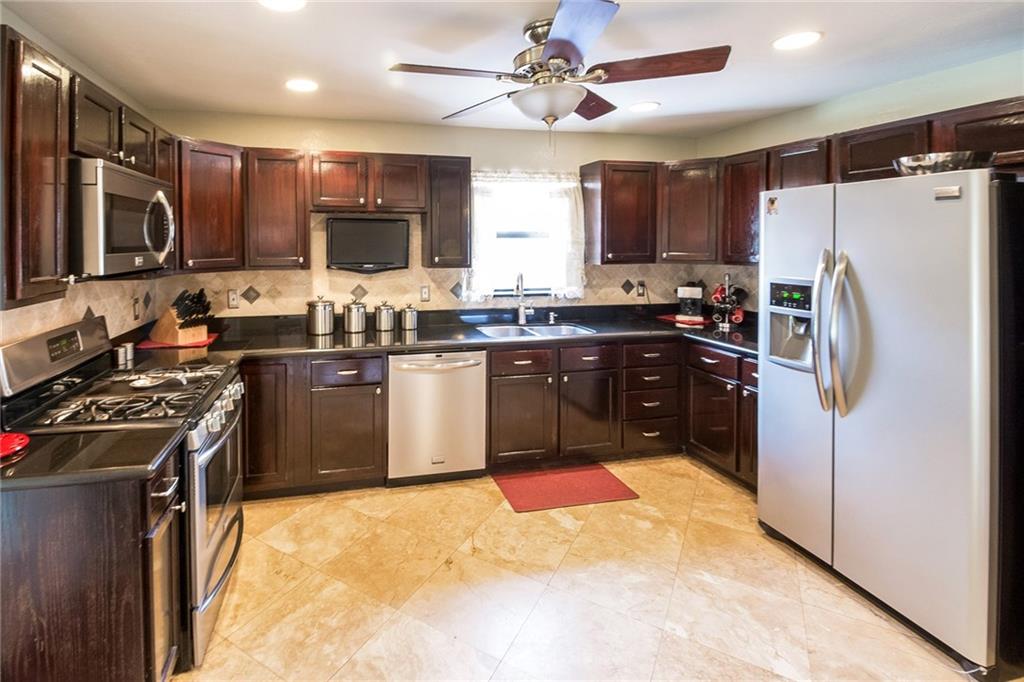 Coram Gardens 34-37 B - Residential