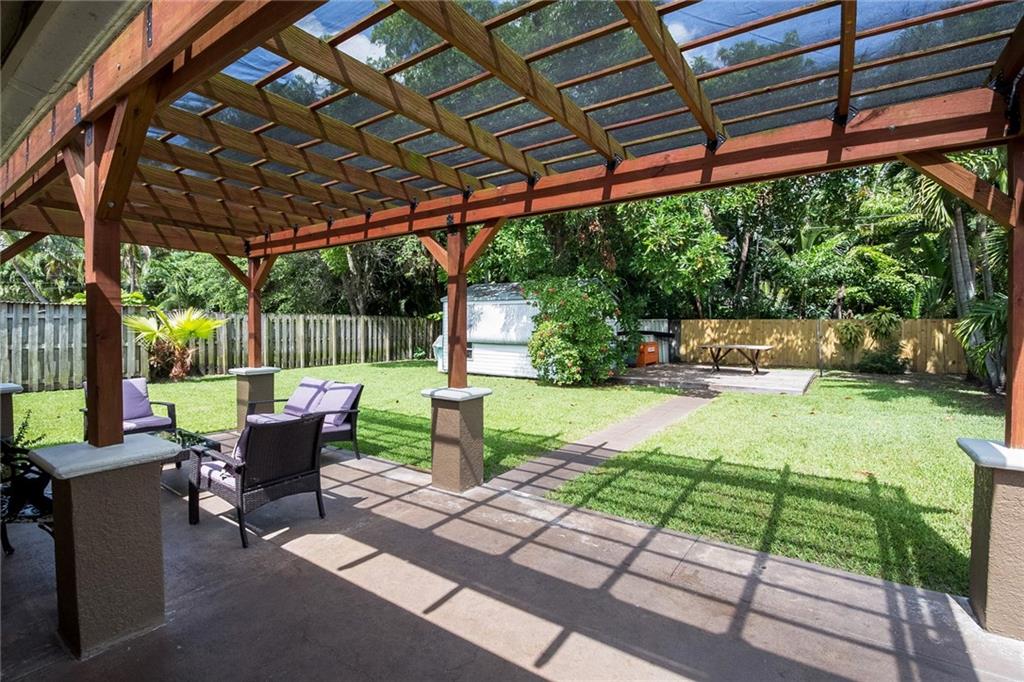 Coram Gardens 34-37 B - Residential