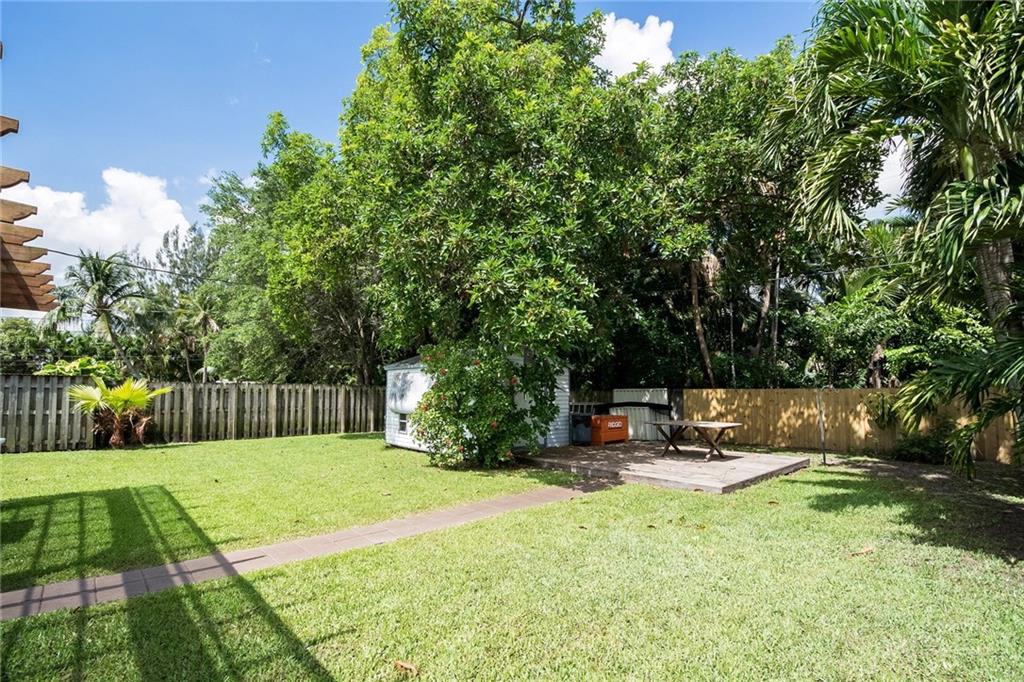 Coram Gardens 34-37 B - Residential