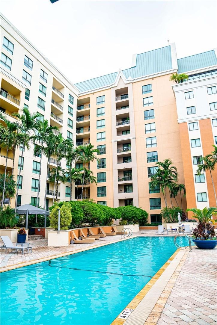 WAVERLY AT LAS OLAS - Residential