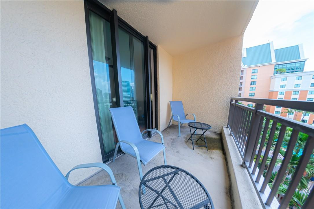 WAVERLY AT LAS OLAS - Residential