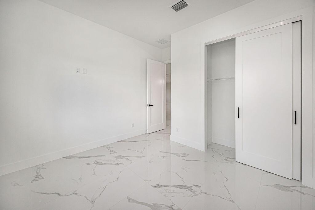 N/A - Residential Lease