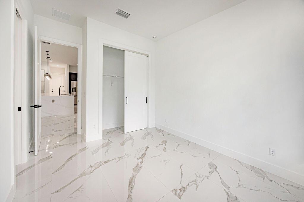 N/A - Residential Lease