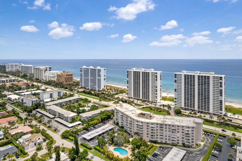 Photo of 2851 S Ocean Boulevard #7k, Boca Raton, FL 33432 (MLS # R11126079)