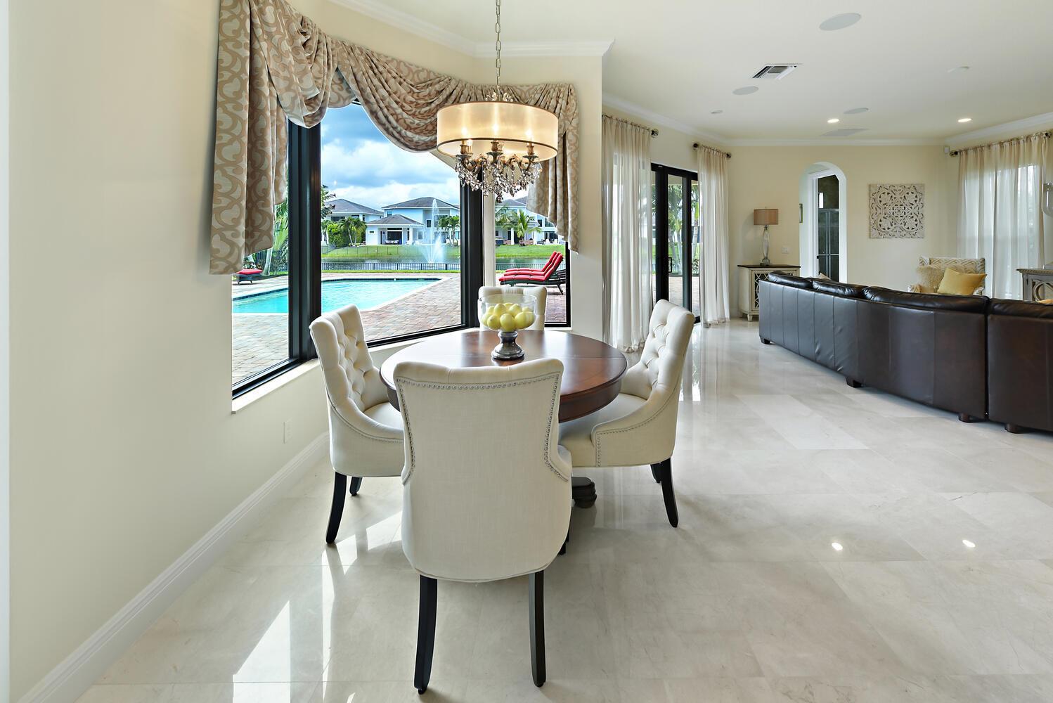 ROYAL PALM POLO PLAT - Residential Lease