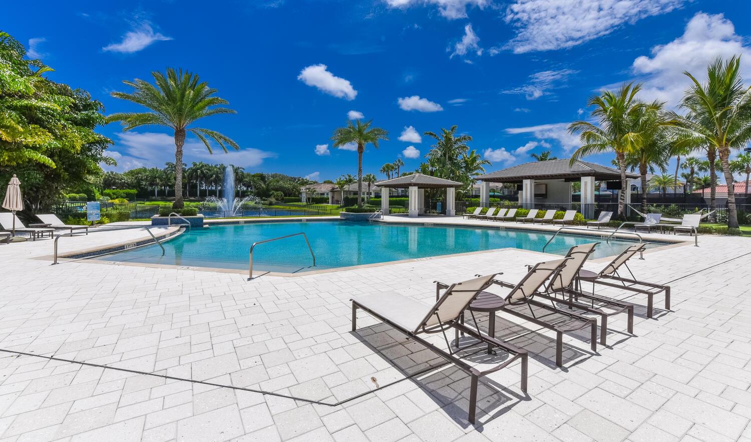 ROYAL PALM POLO PLAT - Residential Lease