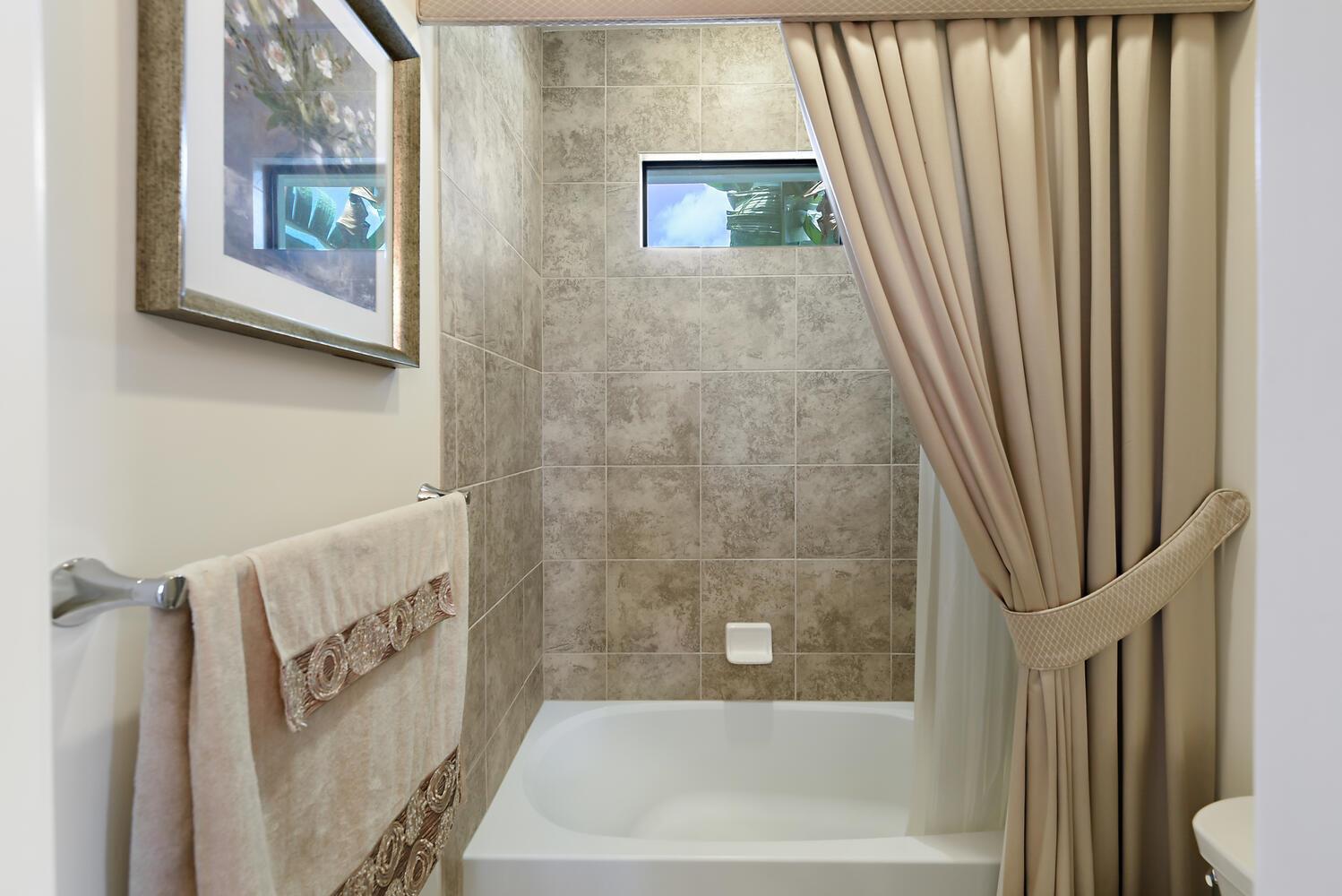 ROYAL PALM POLO PLAT - Residential Lease