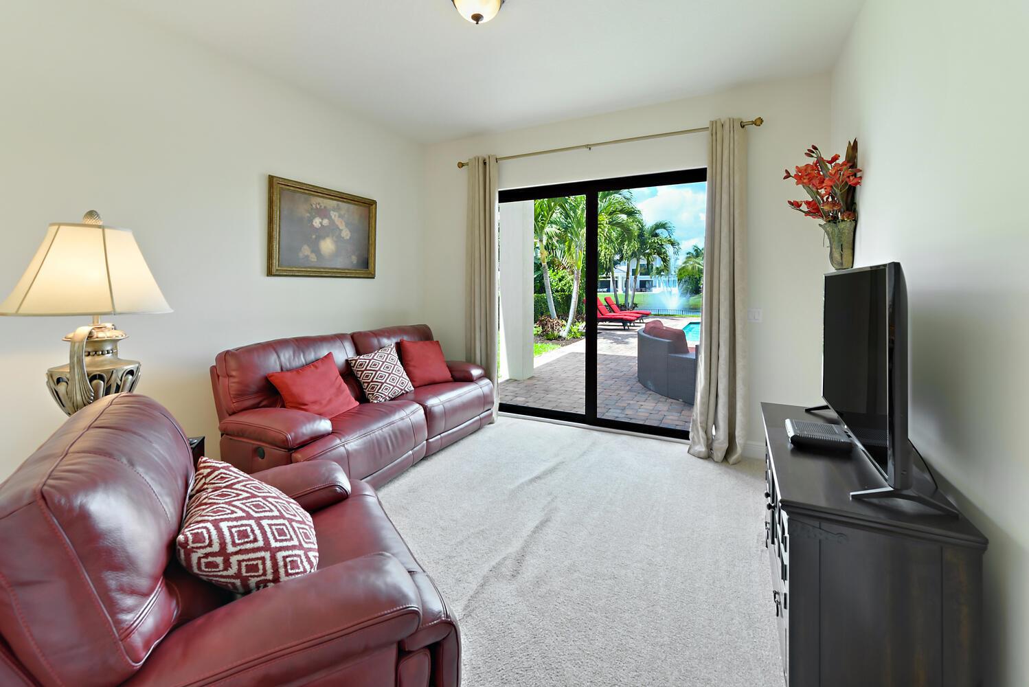 ROYAL PALM POLO PLAT - Residential Lease