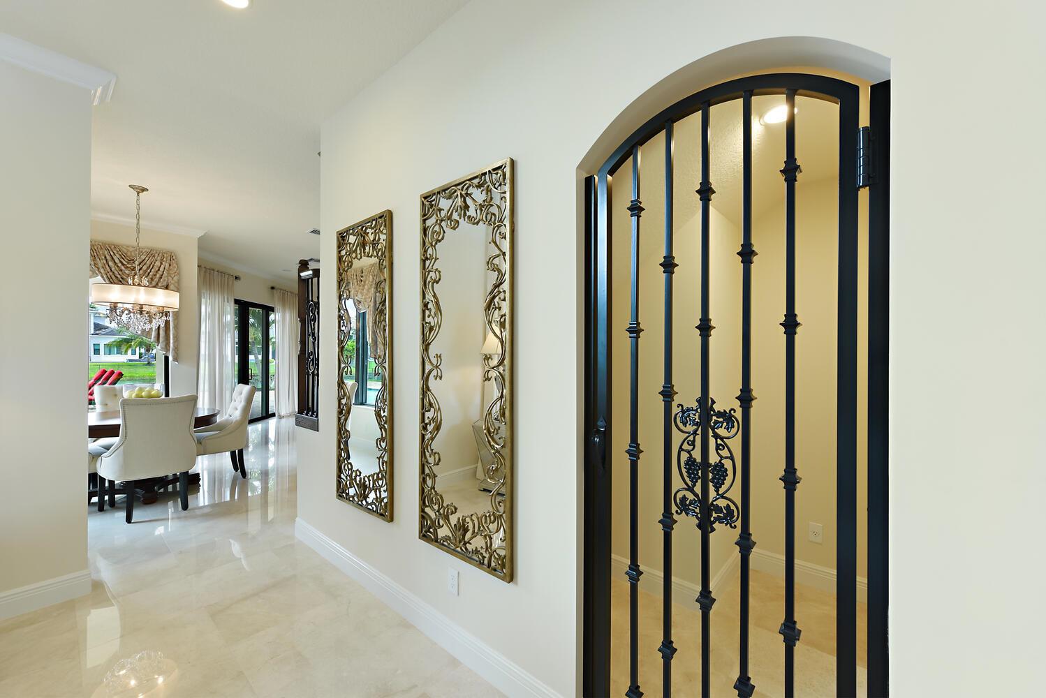 ROYAL PALM POLO PLAT - Residential Lease