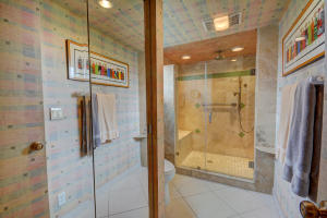 PALMS OF BOCA LAGO CONDO - Residential