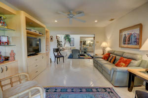 PALMS OF BOCA LAGO CONDO - Residential