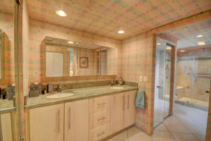 PALMS OF BOCA LAGO CONDO - Residential