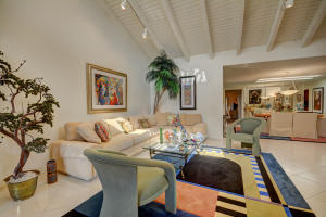 PALMS OF BOCA LAGO CONDO - Residential