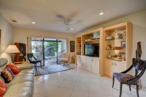 PALMS OF BOCA LAGO CONDO - Residential