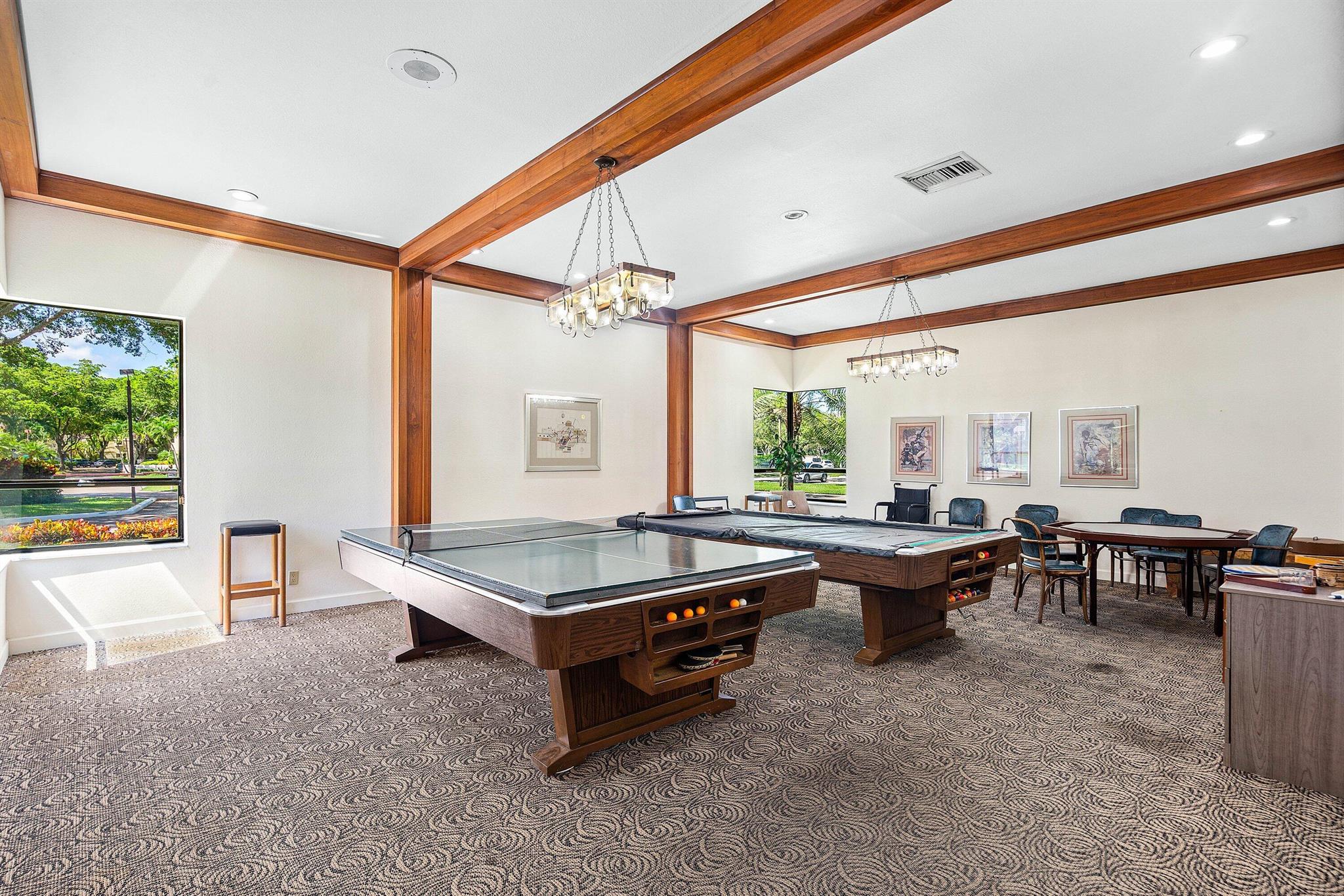 GLENS CONDO - Residential