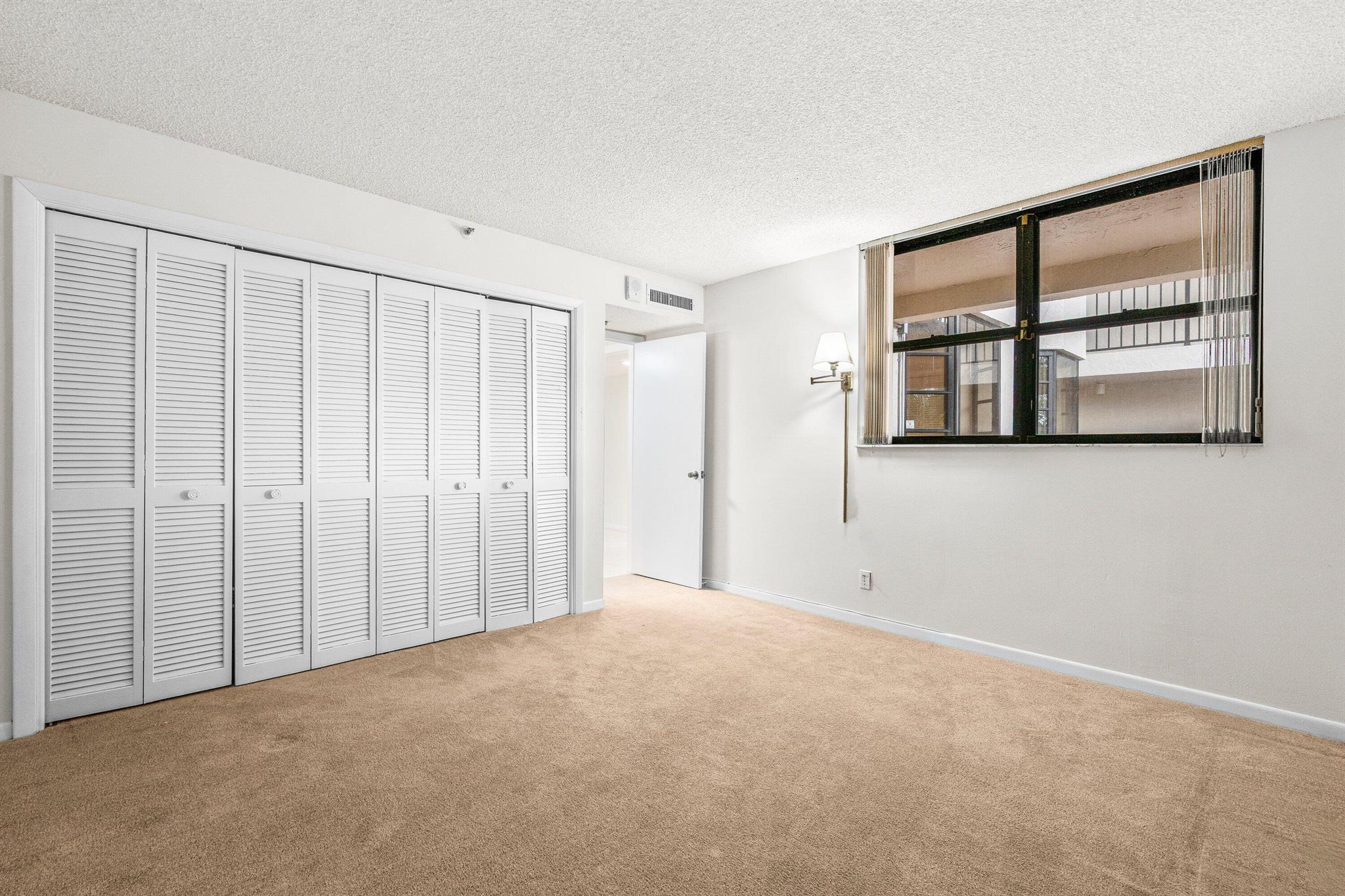 GLENS CONDO - Residential