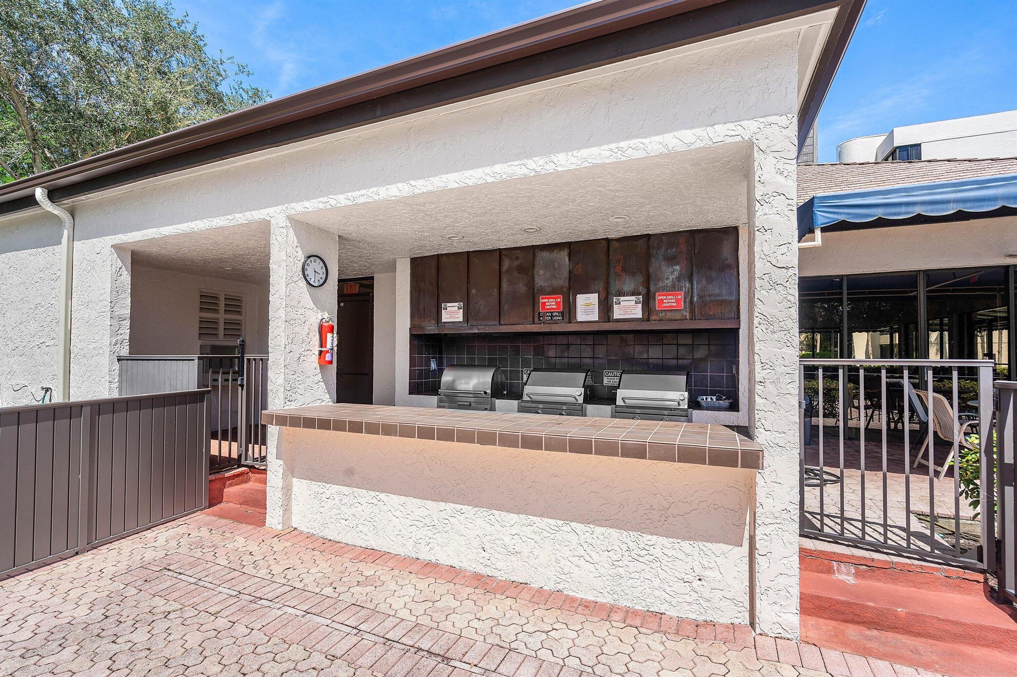 GLENS CONDO - Residential