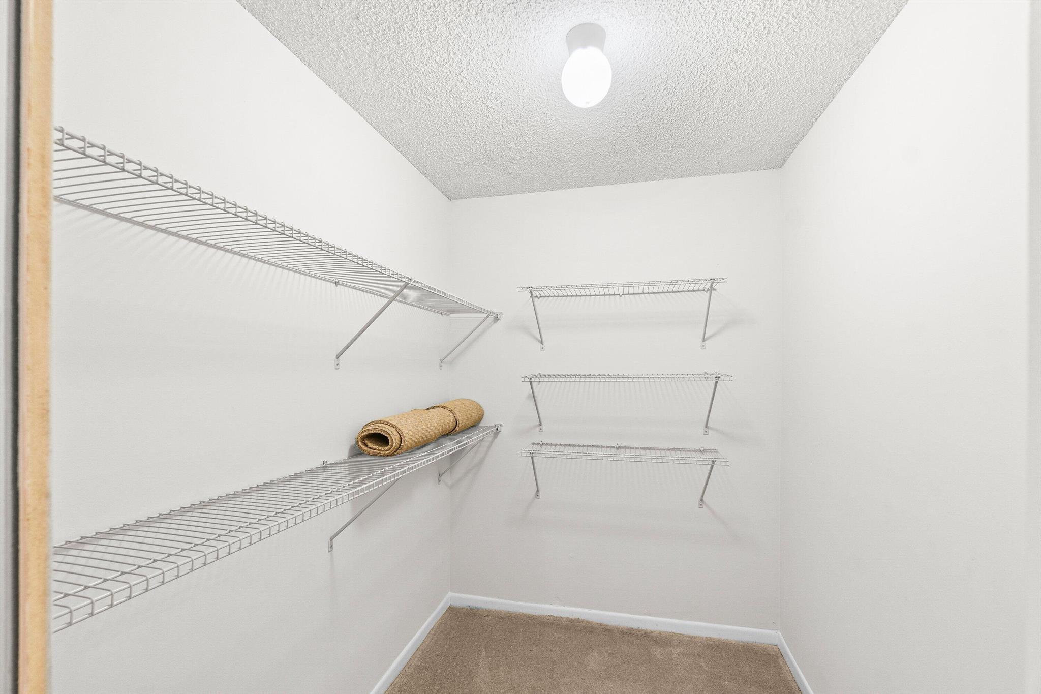 GLENS CONDO - Residential