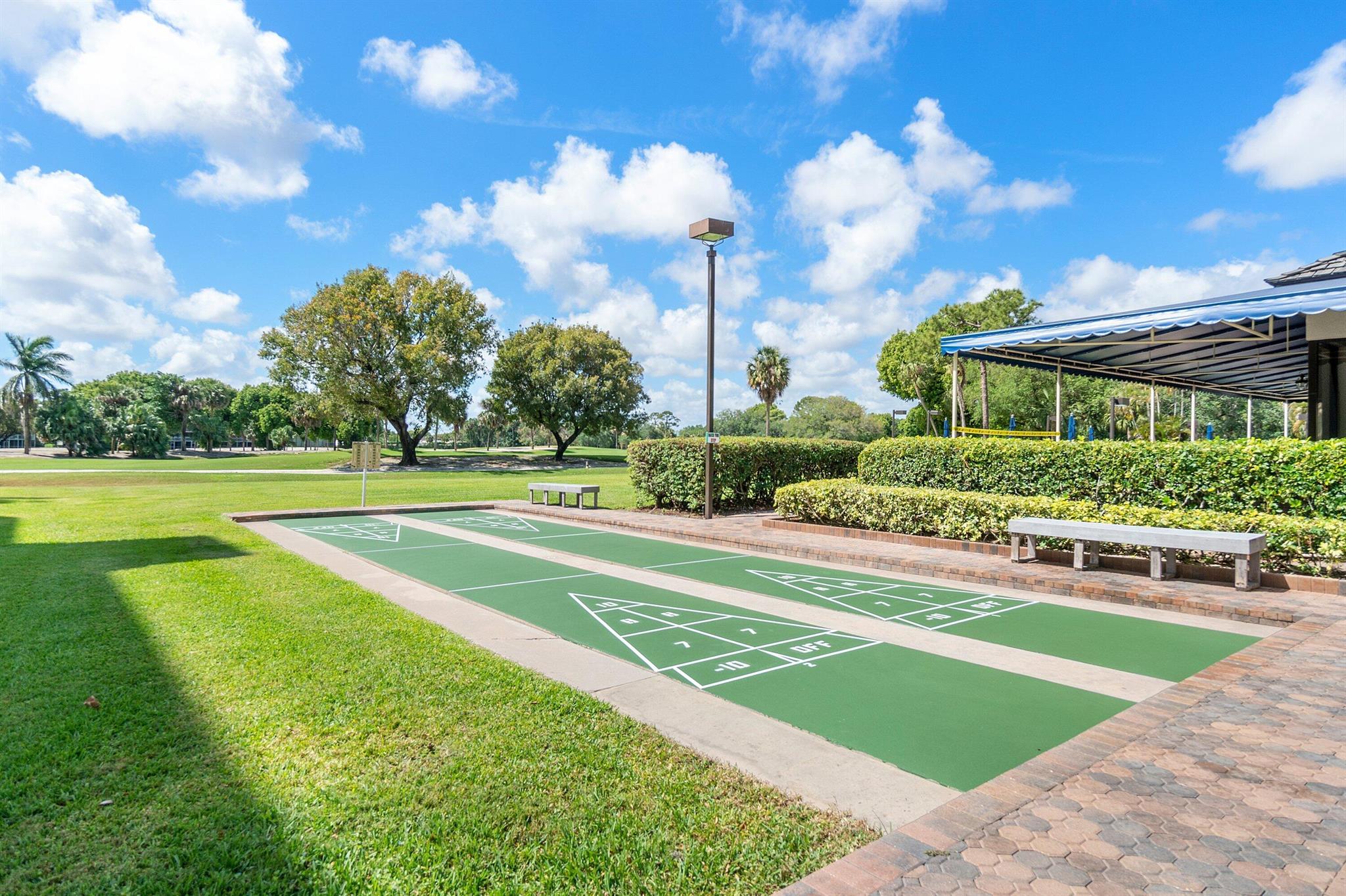 GLENS CONDO - Residential