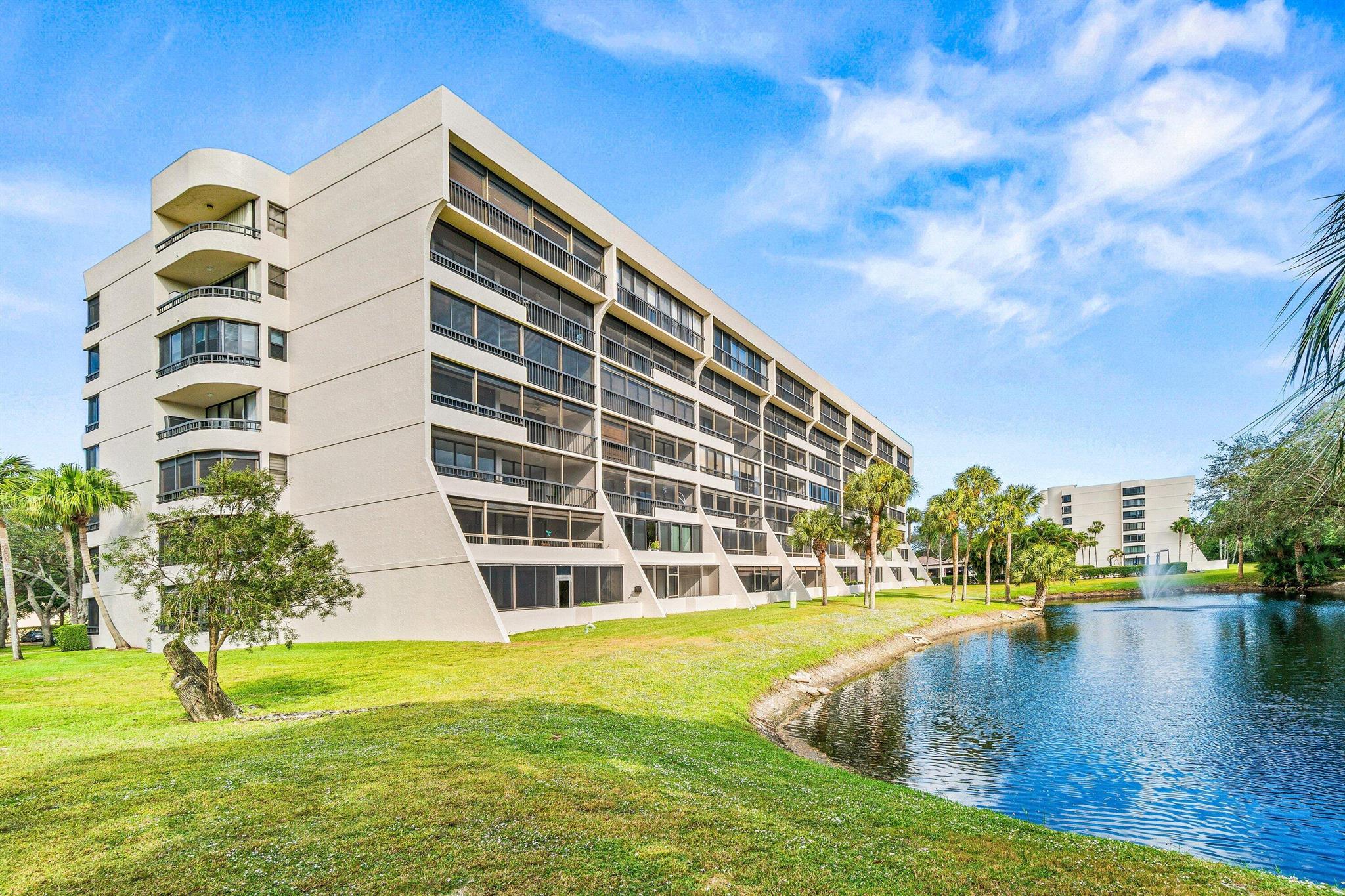 GLENS CONDO - Residential