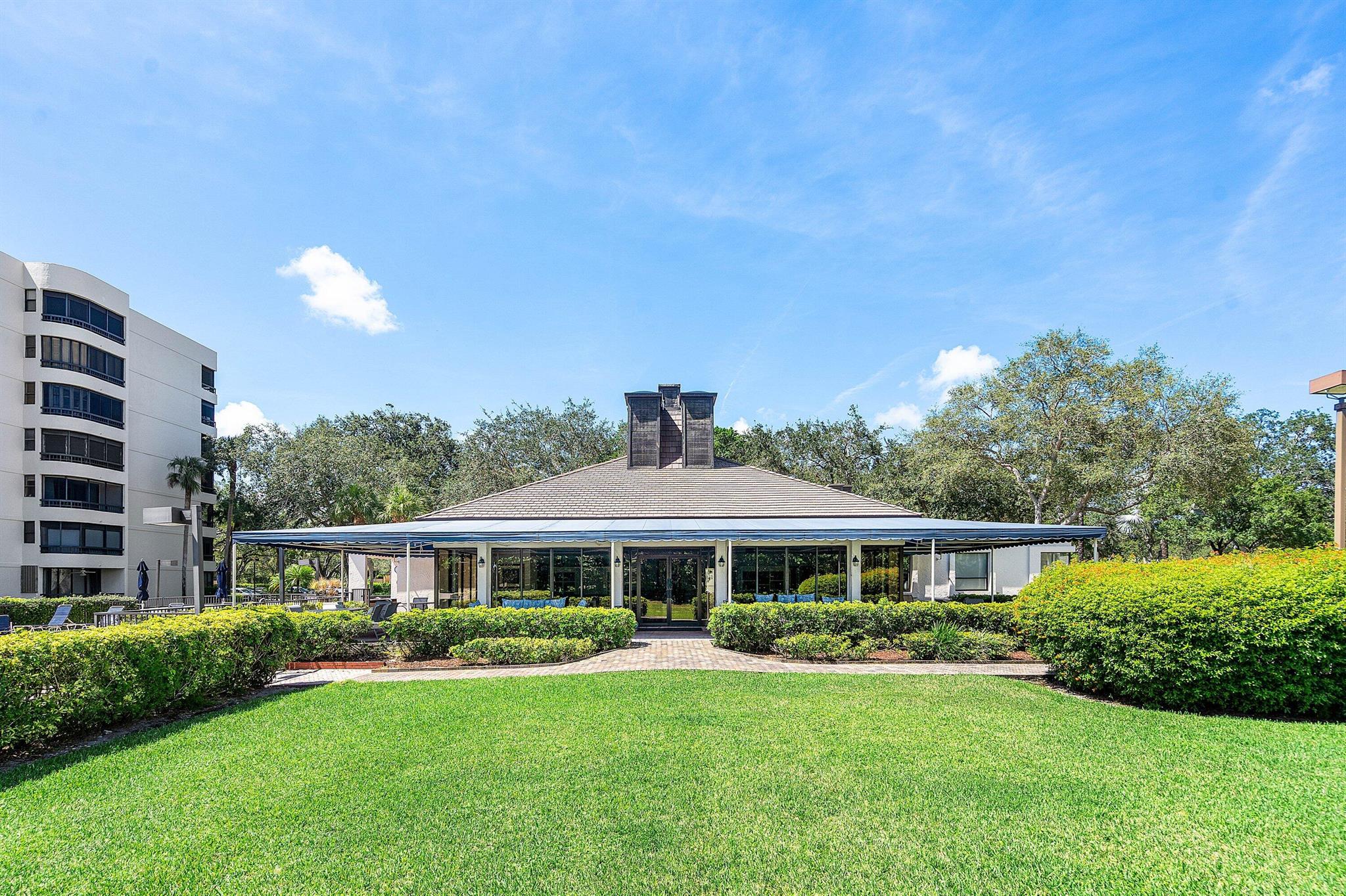 GLENS CONDO - Residential