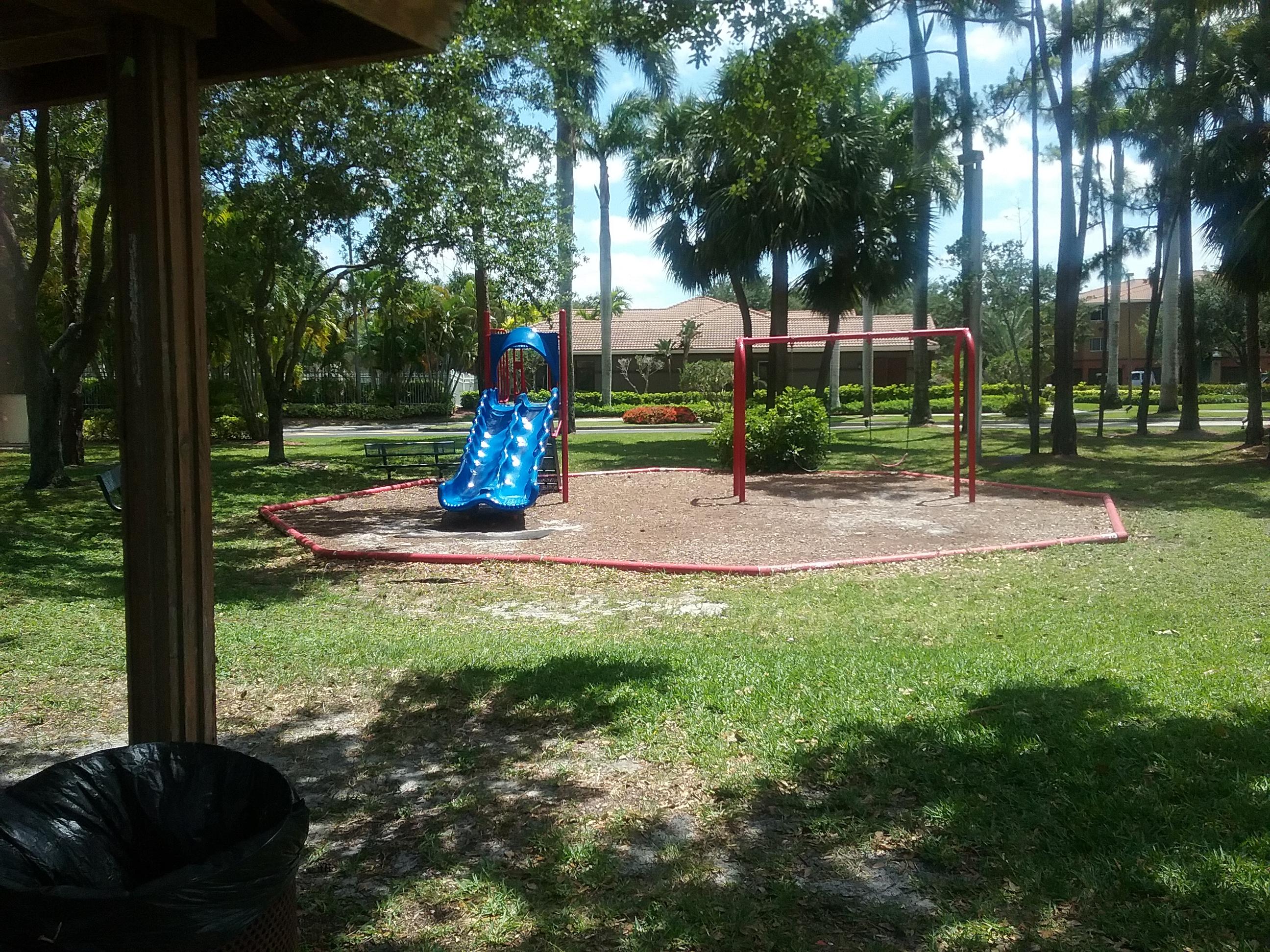 OLIVE TREE PAR 6C - Residential Lease