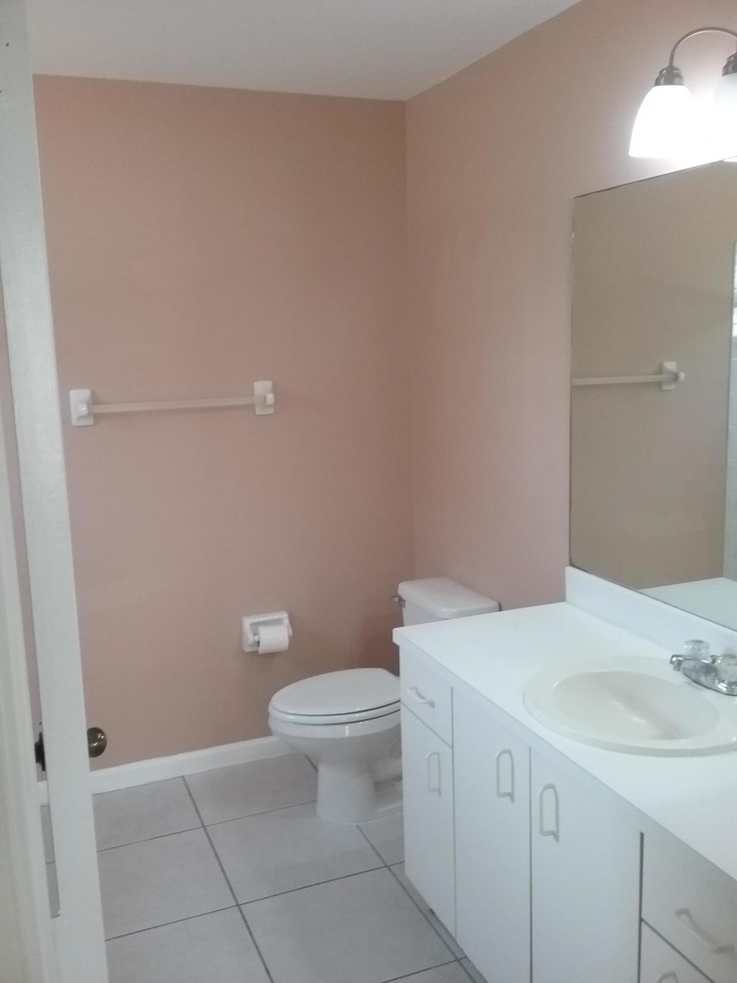 OLIVE TREE PAR 6C - Residential Lease