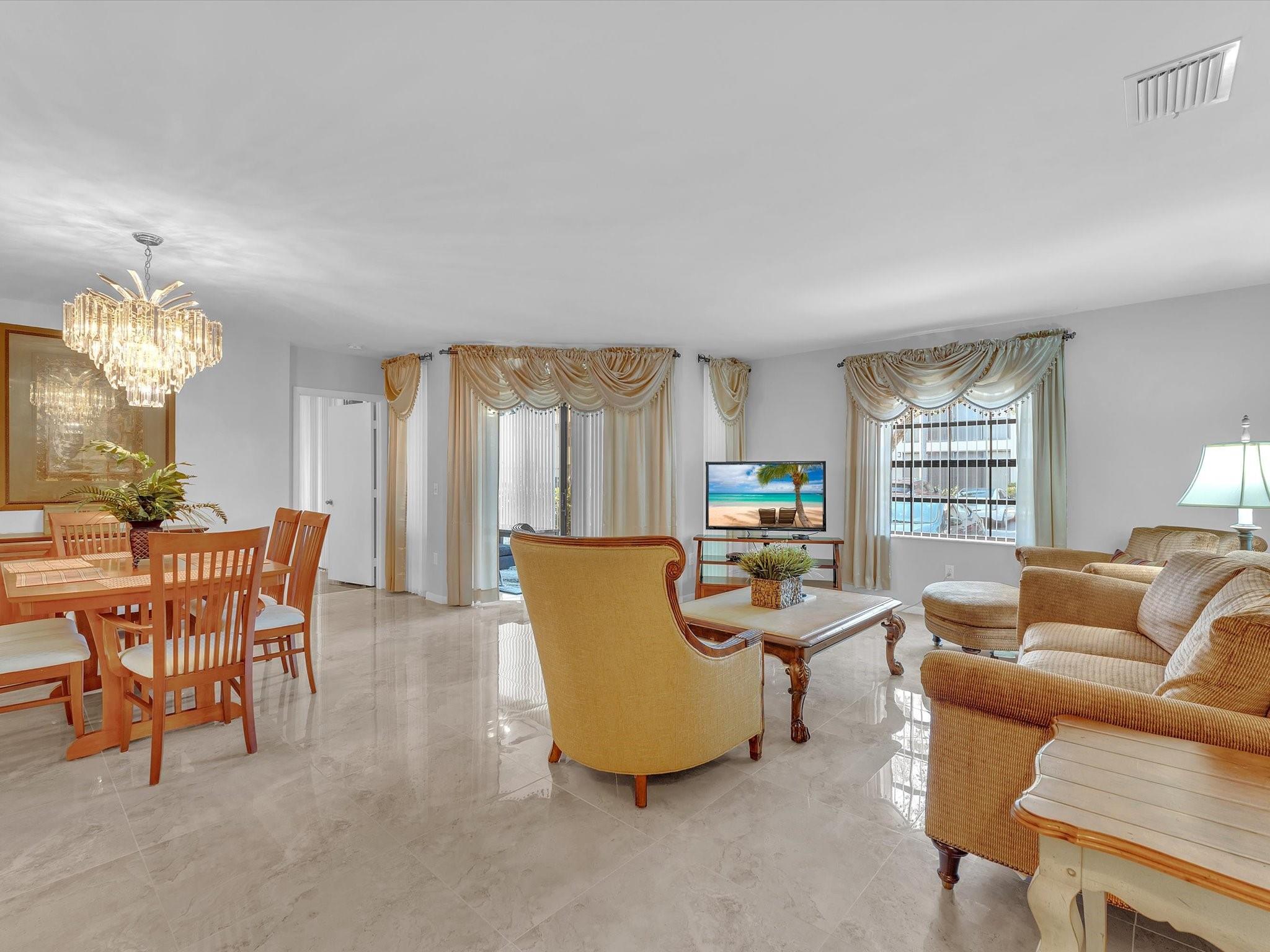 5234 Europa Dr A