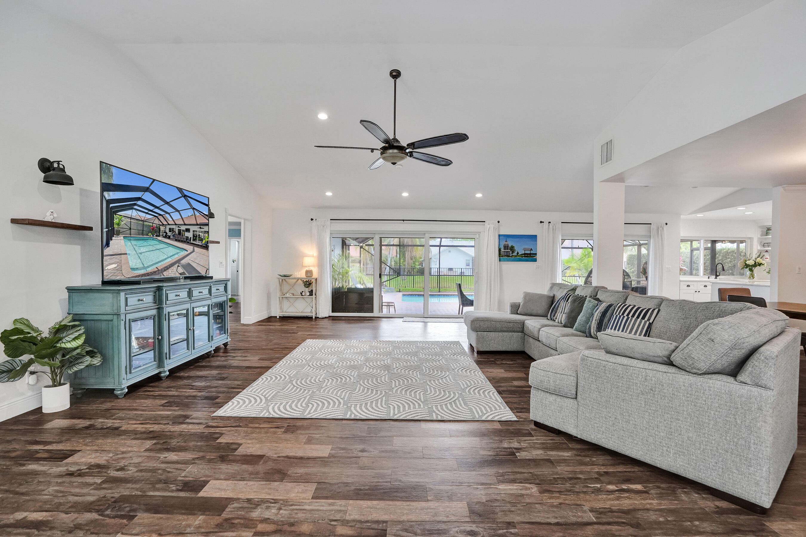 RIDGEVIEW - Residential