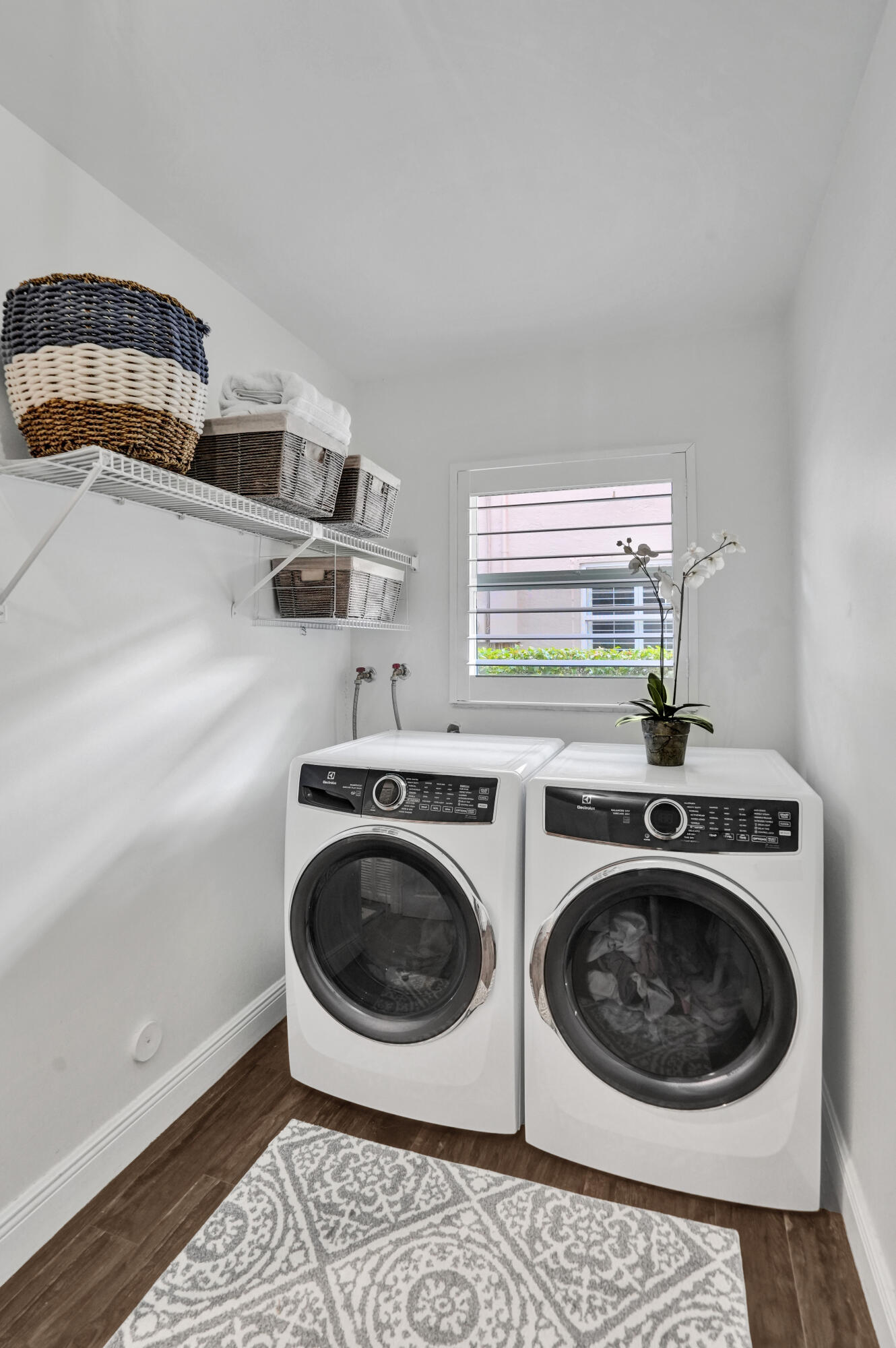 RIDGEVIEW - Residential