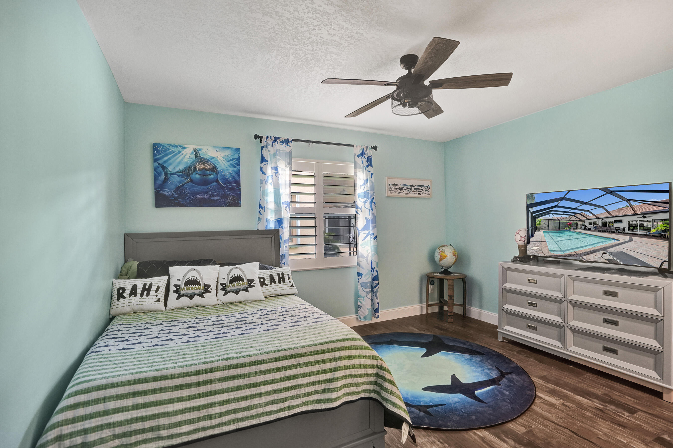 RIDGEVIEW - Residential