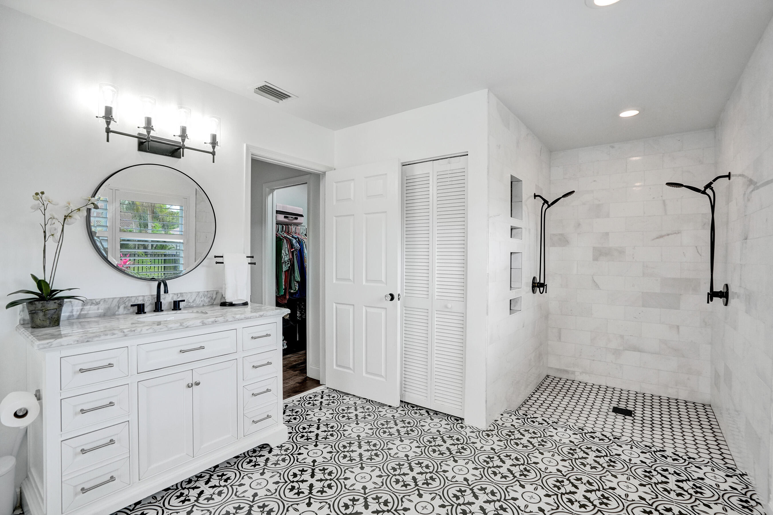 RIDGEVIEW - Residential