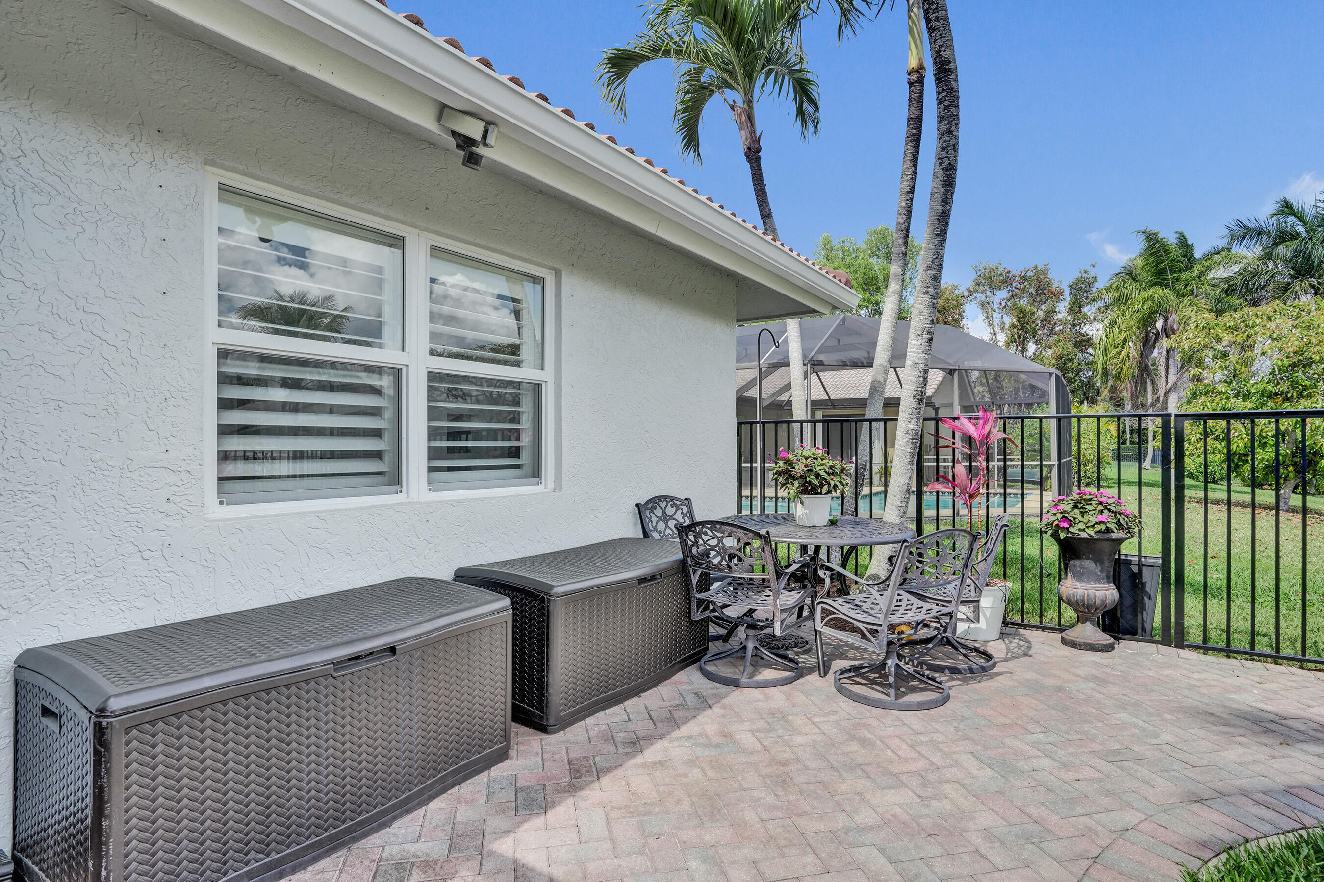 RIDGEVIEW - Residential