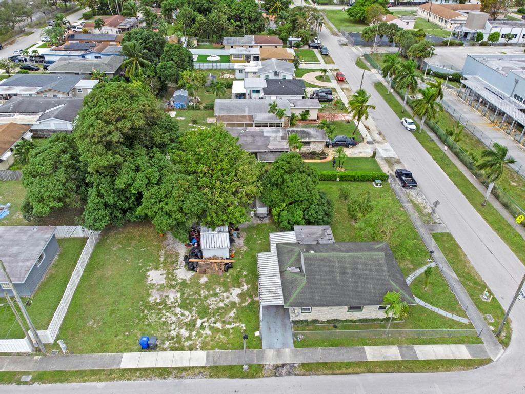 South Hollywood Amd 4-10 - Residential