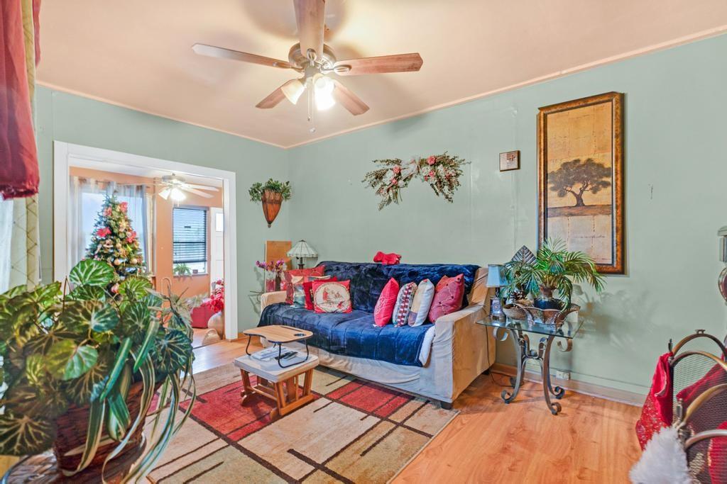 South Hollywood Amd 4-10 - Residential