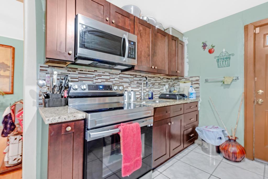 South Hollywood Amd 4-10 - Residential